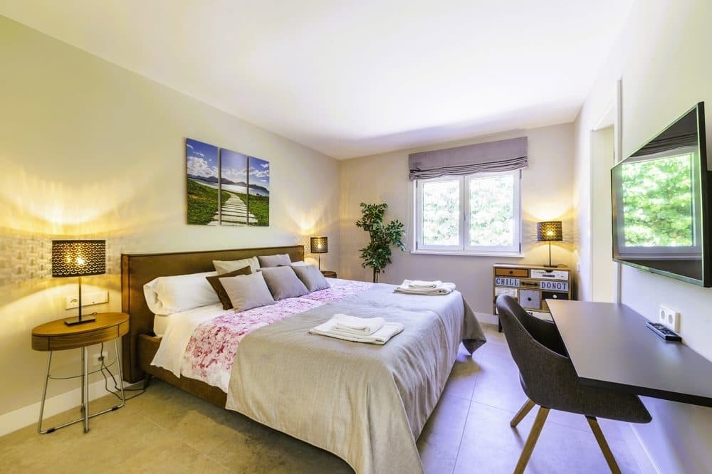 SA TORRE: EXCLUSIVE HOLIDAY RENTAL VILLA WITH SEA VIEWS 27