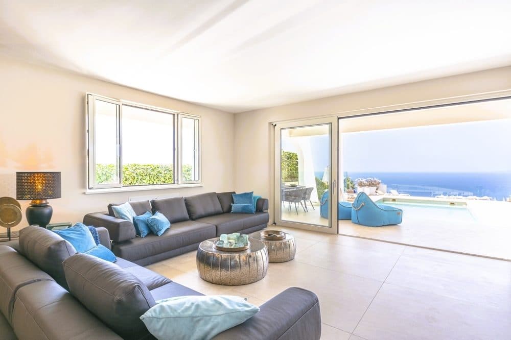 SA TORRE: EXCLUSIVE HOLIDAY RENTAL VILLA WITH SEA VIEWS 14