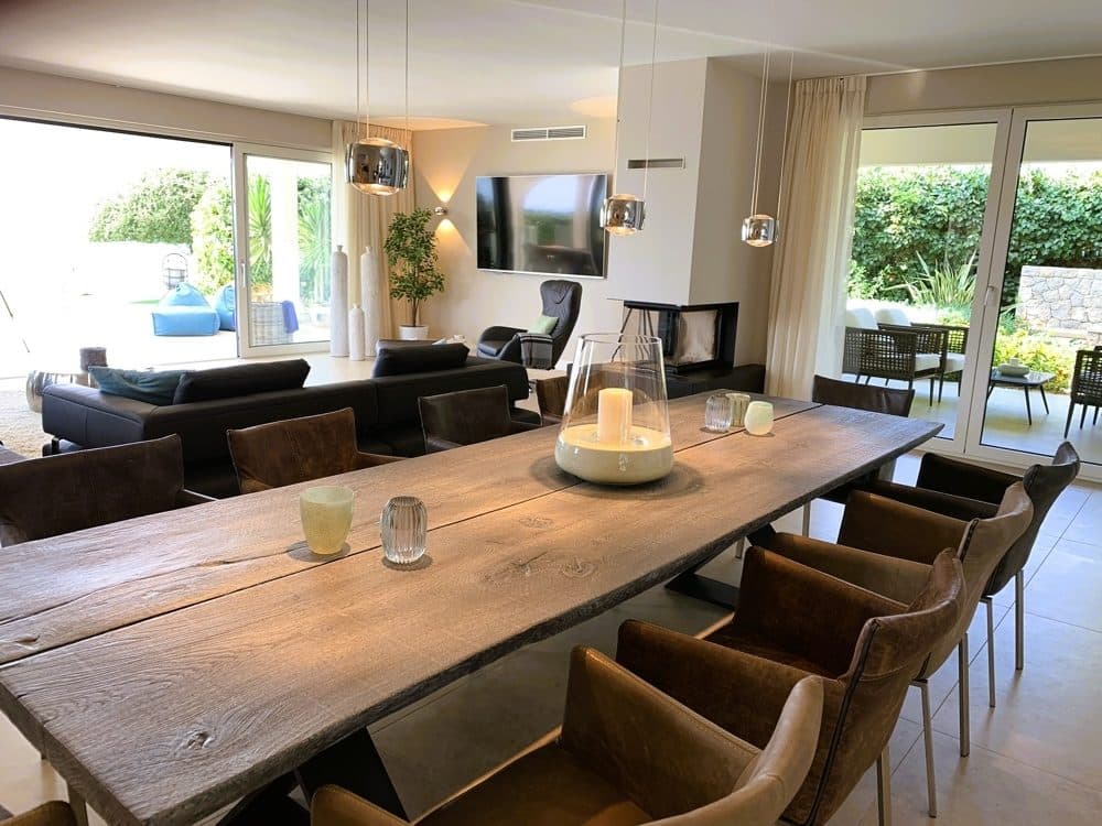 SA TORRE: EXCLUSIVE HOLIDAY RENTAL VILLA WITH SEA VIEWS 24