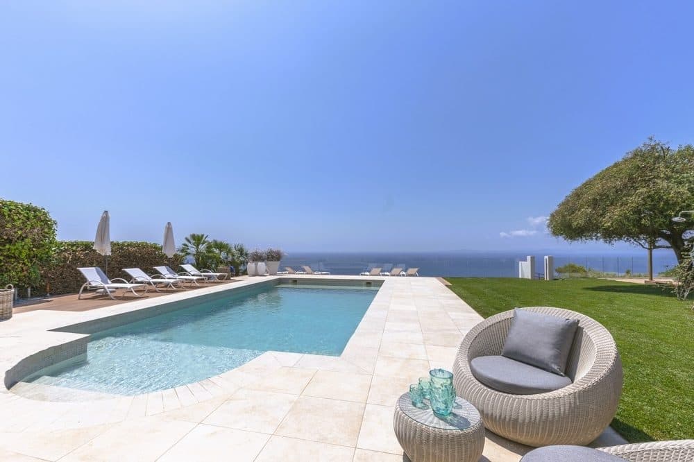 SA TORRE: EXCLUSIVE HOLIDAY RENTAL VILLA WITH SEA VIEWS 2