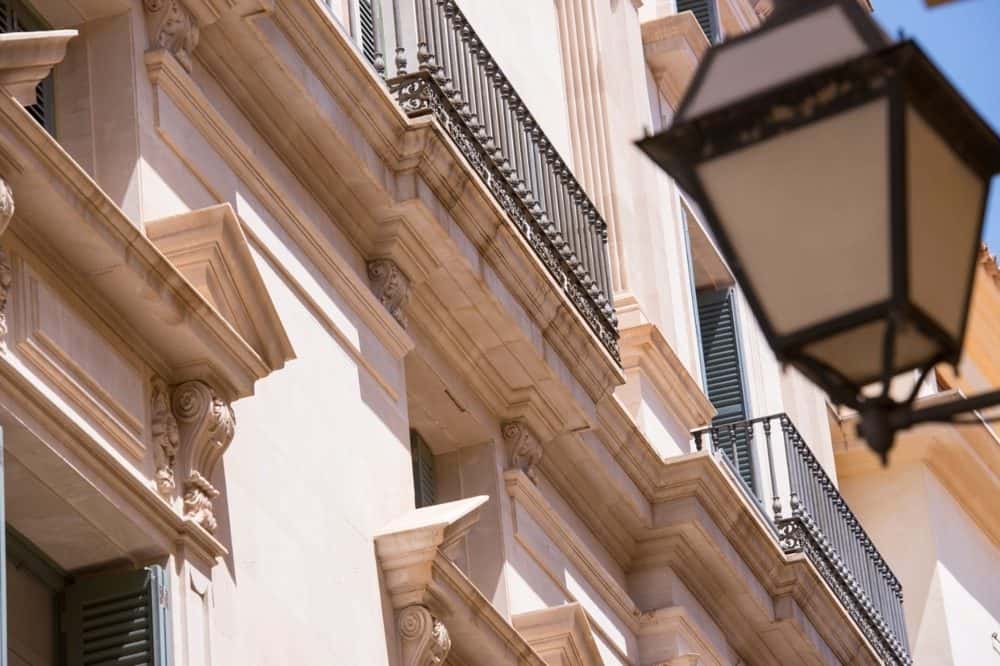 PALMA: EXCLUSIVE CITY APARTMENT WITH PRIVATE LIFT ACCESS IN SANT JAUME 2