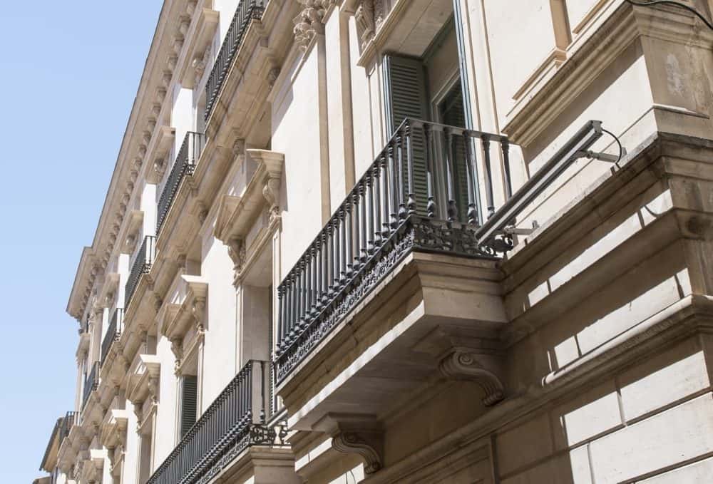 PALMA: EXCLUSIVE CITY APARTMENT WITH PRIVATE LIFT ACCESS IN SANT JAUME 3