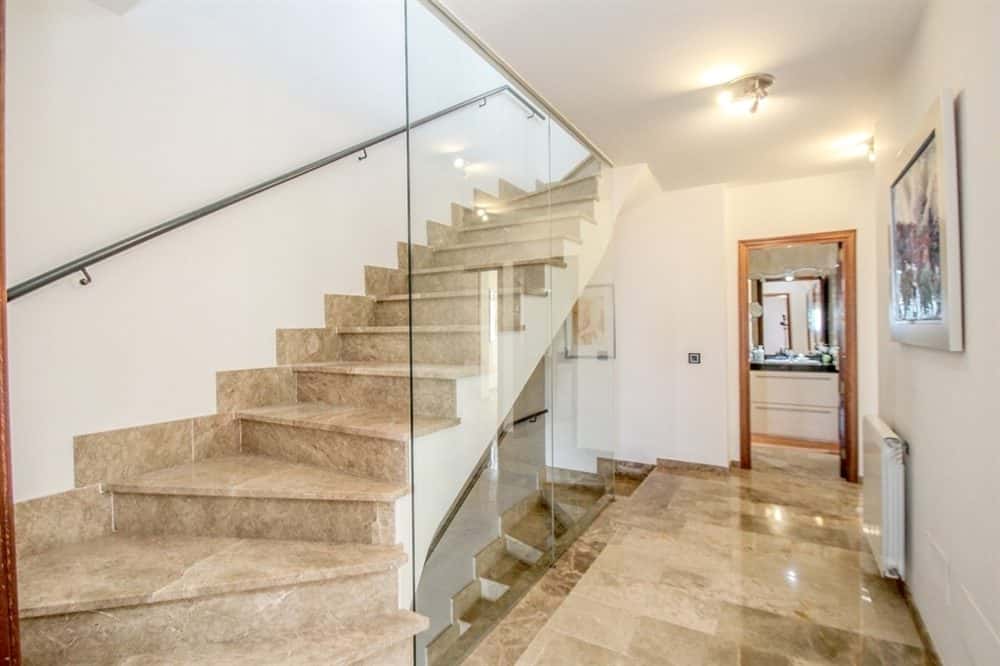PUIG DE ROS: SEMI-DETACHED HOUSE ON THE FIRST SEA LINE 28