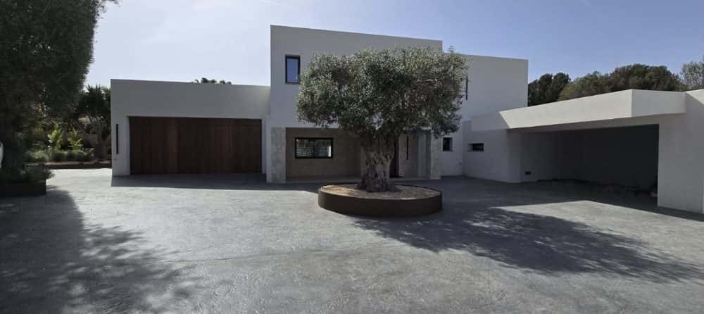 SANTA PONSA: ELEGANT LUXURY VILLA IN A PREMIUM LOCATION 10