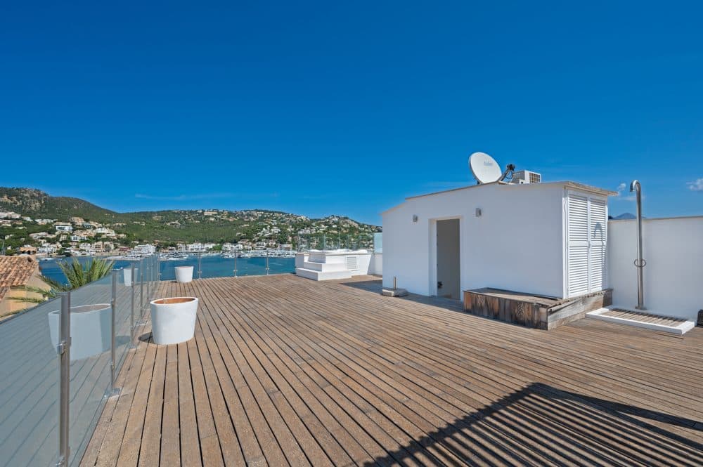 PORT D’ANDRATX: EXCLUSIVE PENTHOUSE WITH ADDITIONAL RESIDENTIAL UNIT AND ROOF TERRACE 2
