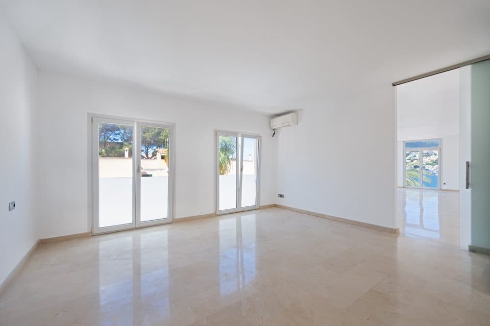 PORT D’ANDRATX: EXCLUSIVE PENTHOUSE WITH ADDITIONAL RESIDENTIAL UNIT AND ROOF TERRACE 10
