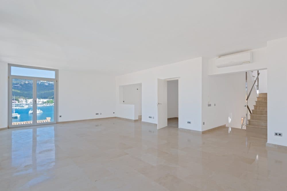 PORT D’ANDRATX: EXCLUSIVE PENTHOUSE WITH ADDITIONAL RESIDENTIAL UNIT AND ROOF TERRACE 5
