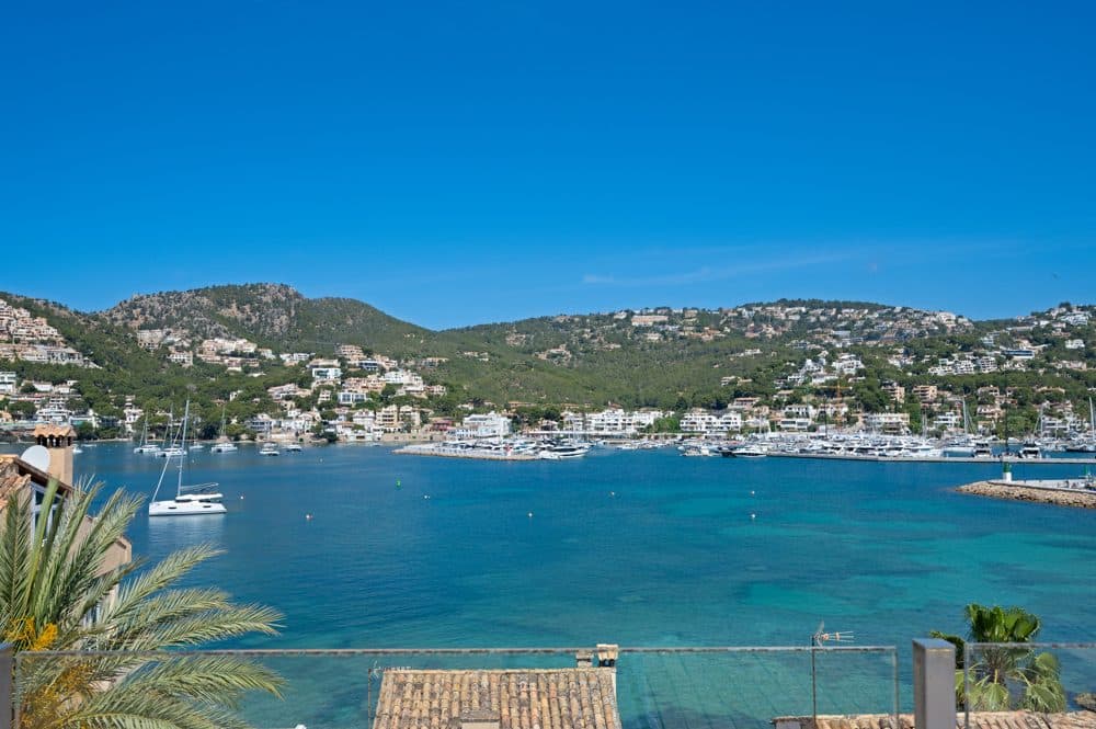 PORT D’ANDRATX: EXCLUSIVE PENTHOUSE WITH ADDITIONAL RESIDENTIAL UNIT AND ROOF TERRACE 22