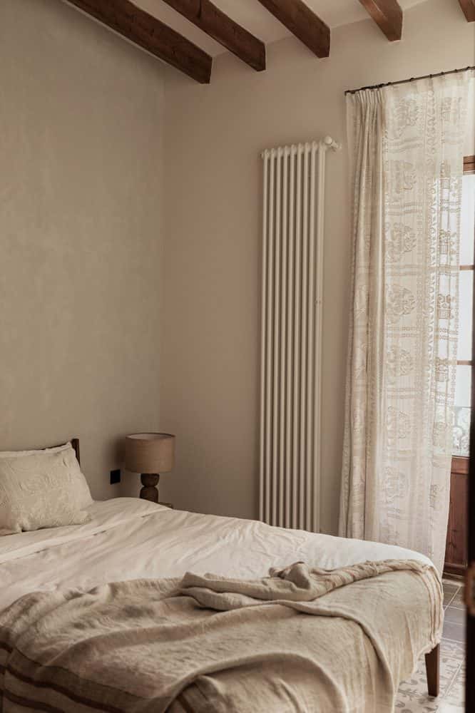 BUNYOLA: FULLY RENOVATED TOWNHOUSE WITH POOL AND PATIO 13