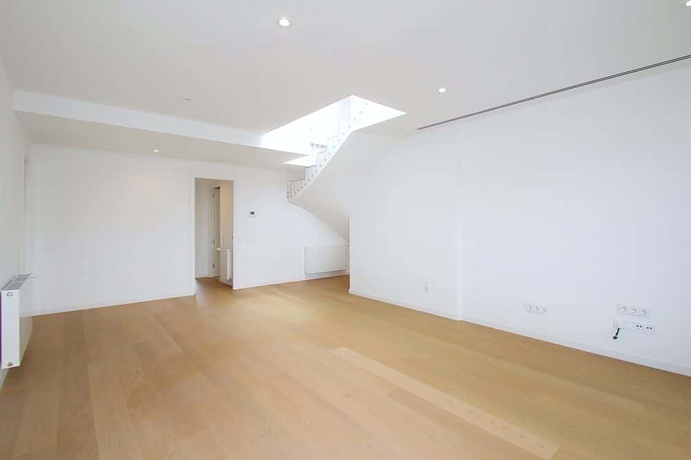 SON VIDA: EXCLUSIVE LUXURY PENTHOUSE WITH PRIVATE ROOFTOP TERRACE 12