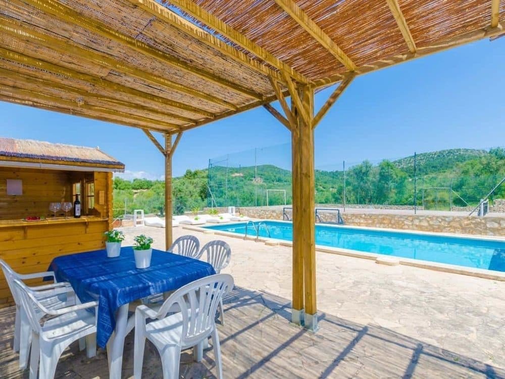 MANACOR: FINCA VACACIONAL CON LICENCIA DE ALQUILER 4