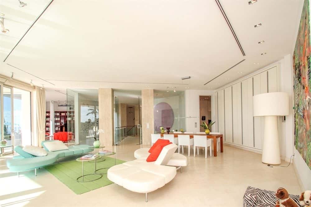 SON VIDA: DESIGNER VILLA WITH SEA VIEW 12