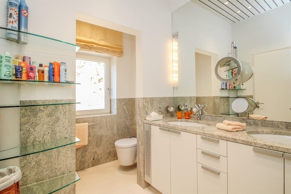SON VIDA: DESIGNER VILLA WITH SEA VIEW 11
