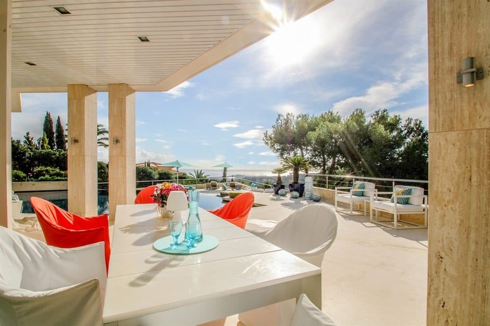 SON VIDA: DESIGNER VILLA WITH SEA VIEW 5