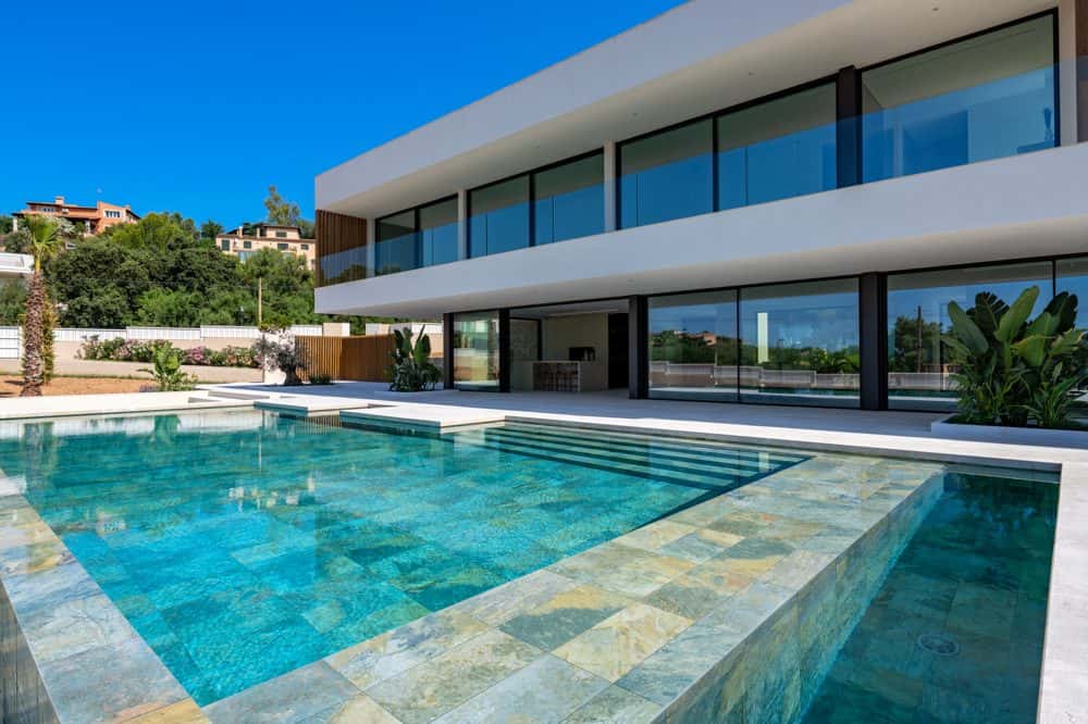 BUNYOLA: PREMIUM NEW-BUILD VILLA 10