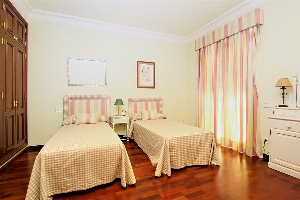 BENDINAT: EXCLUSIVA VILLA DE LUXO JUNTO AO CAMPO DE GOLFE COM VISTA PANORÂMICA 21