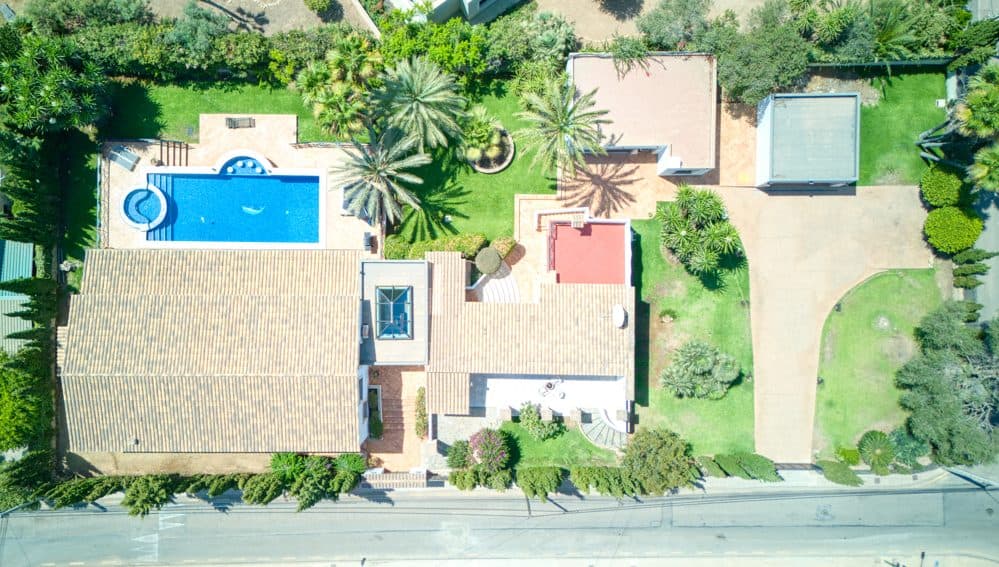 SANTA PONSA: EXCLUSIVE VILLA WITH GUEST HOUSE, 12-METER POOL & EXPANSION POTENTIAL 2