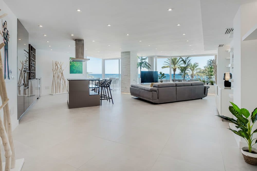 CALVIÀ: APARTAMENT EN UNA RESIDÈNCIA DE DISSENY DIRECTAMENT A LA PLATJA 13