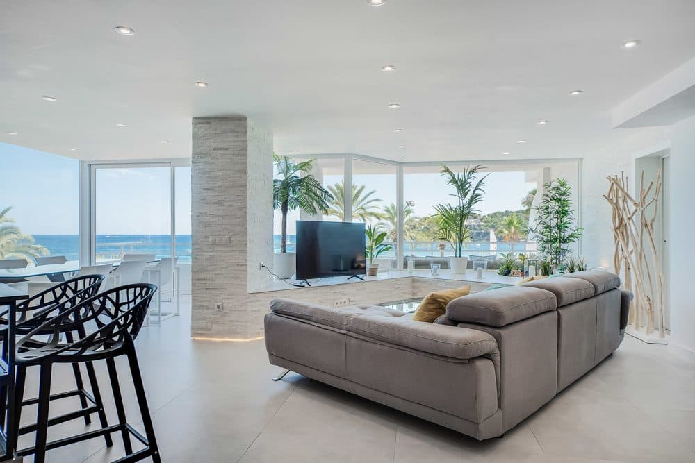 CALVIÀ: APARTAMENT EN UNA RESIDÈNCIA DE DISSENY DIRECTAMENT A LA PLATJA 15