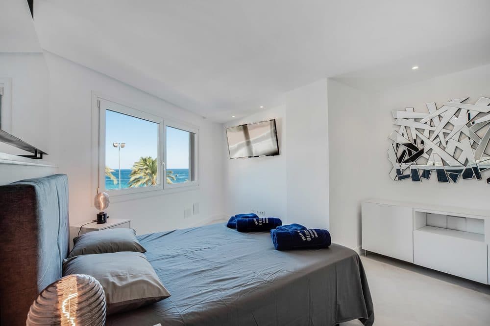 CALVIÀ: APARTAMENT EN UNA RESIDÈNCIA DE DISSENY DIRECTAMENT A LA PLATJA 24