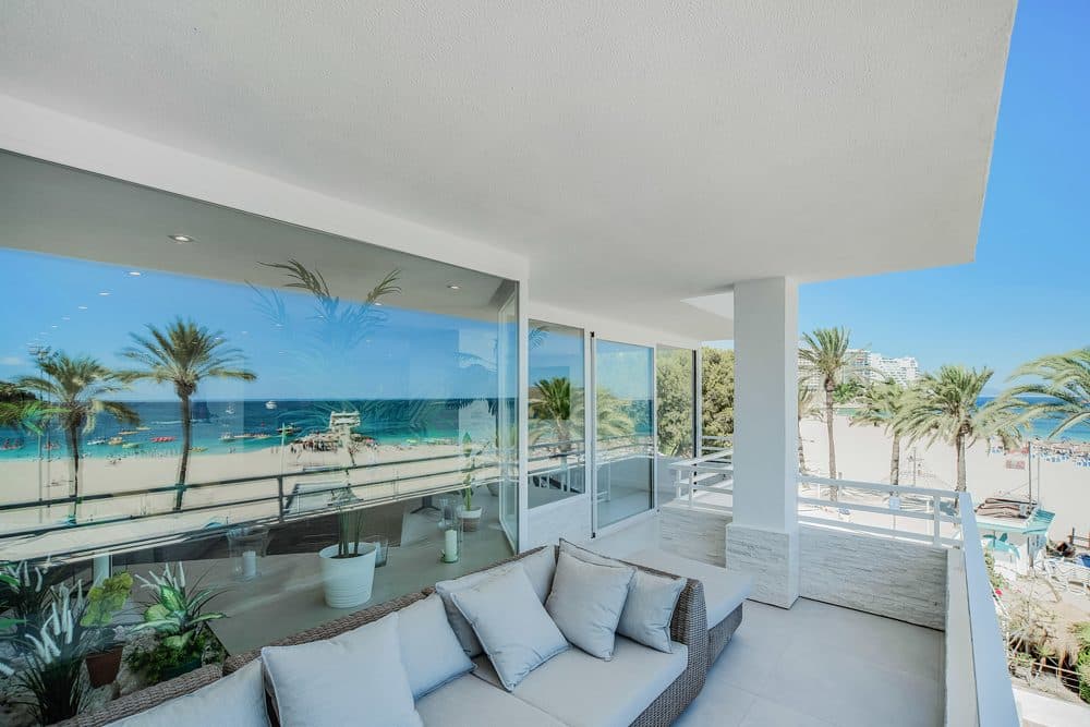 CALVIÀ: APARTAMENT EN UNA RESIDÈNCIA DE DISSENY DIRECTAMENT A LA PLATJA 2