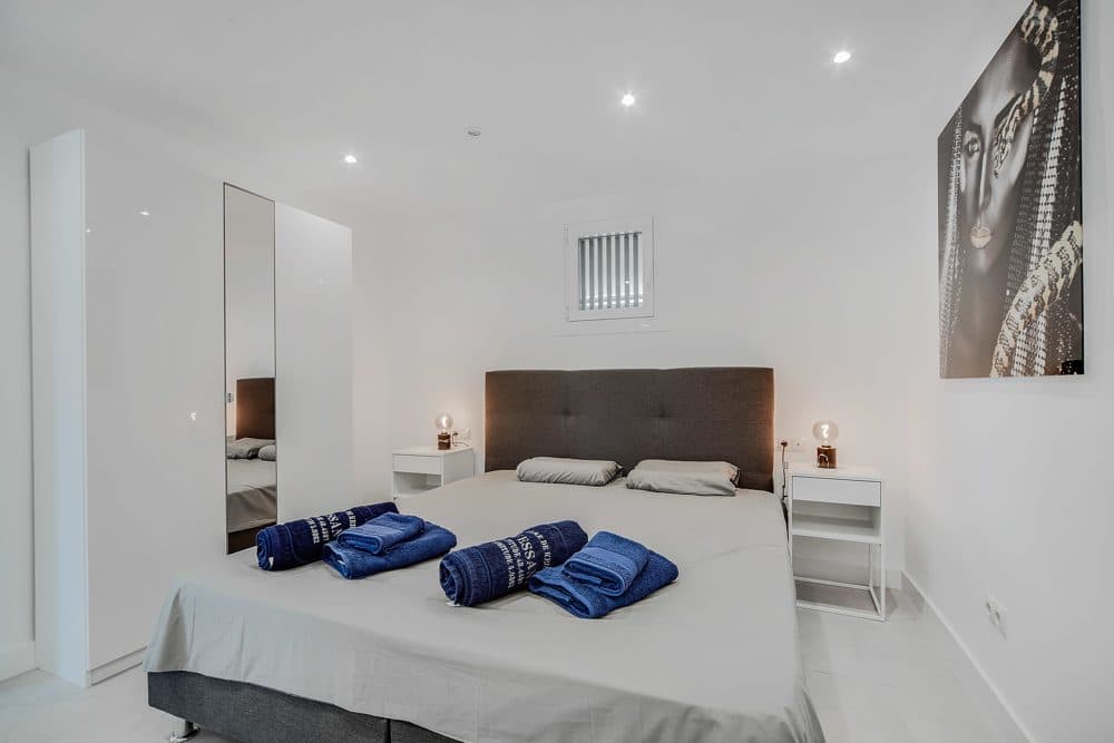 CALVIÀ: APARTAMENT EN UNA RESIDÈNCIA DE DISSENY DIRECTAMENT A LA PLATJA 12