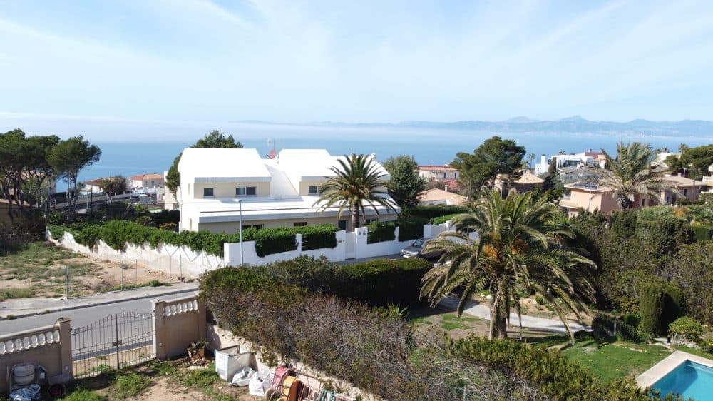 BAHÍA BLAVA: NEW CONSTRUCTION PROJECT FOR TWO DESIGN SEMI-DETACHED HOUSES 15