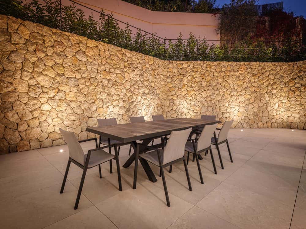 SON VIDA: IDYLLIC LUXURY VILLA READY FOR FIRST OCCUPANCY 8