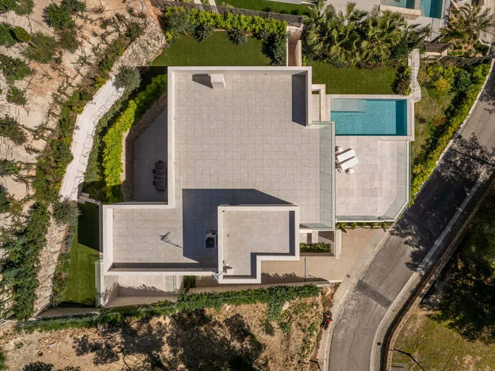 SON VIDA: IDYLLIC LUXURY VILLA READY FOR FIRST OCCUPANCY 7