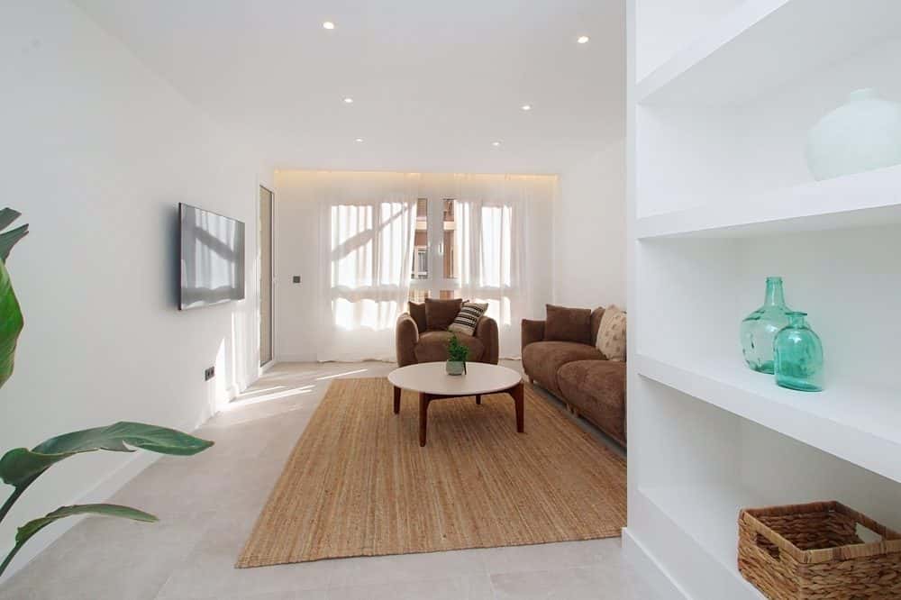 PALMA: RENOVATED APARTMENT WITH LARGE TERRACE 13