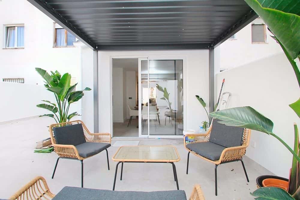 PALMA: RENOVATED APARTMENT WITH LARGE TERRACE 24