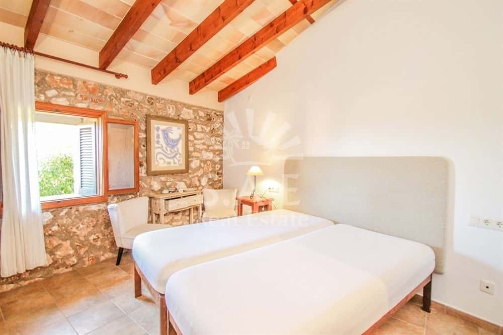 SES SALINES: AGROTURISME PROP DEL MAR 14