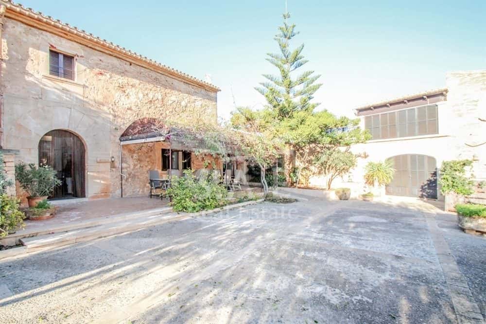 SES SALINES: AGROTURISME PROP DEL MAR 18