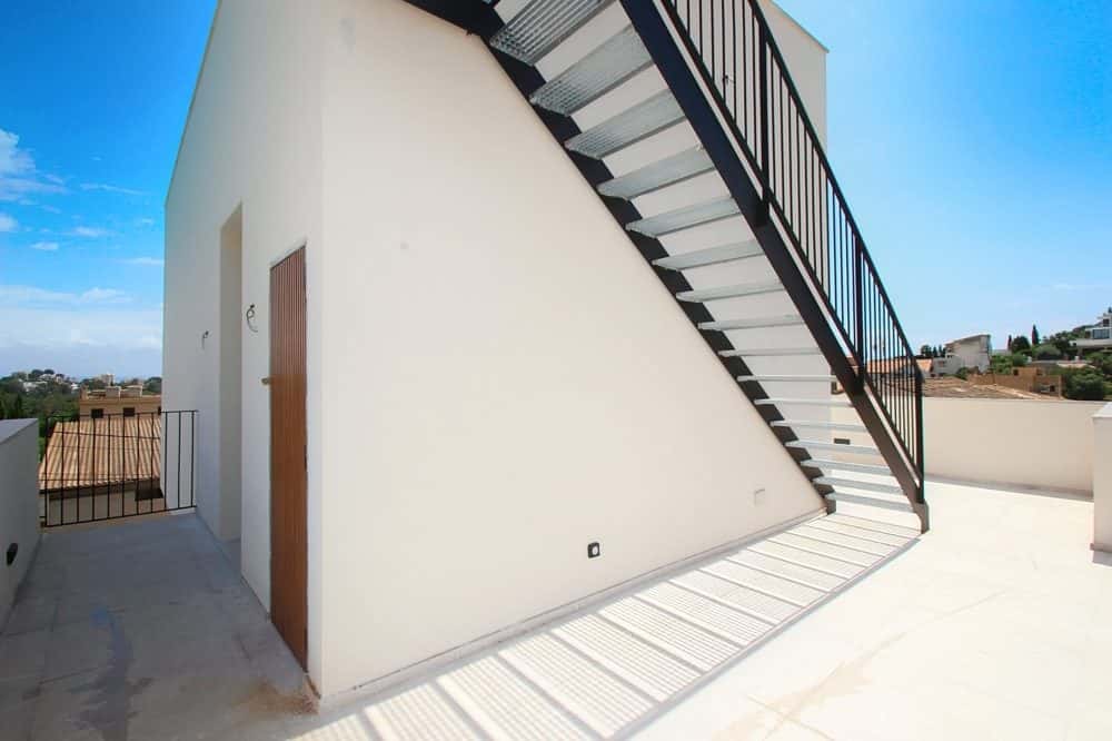 GÉNOVA: NEW BUILD WITH SEA VIEWS AND POOL 3