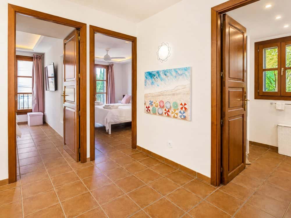 CALA PI: HOUSE BY A PICTURESQUE BAY WITH ETV LICENCE 12