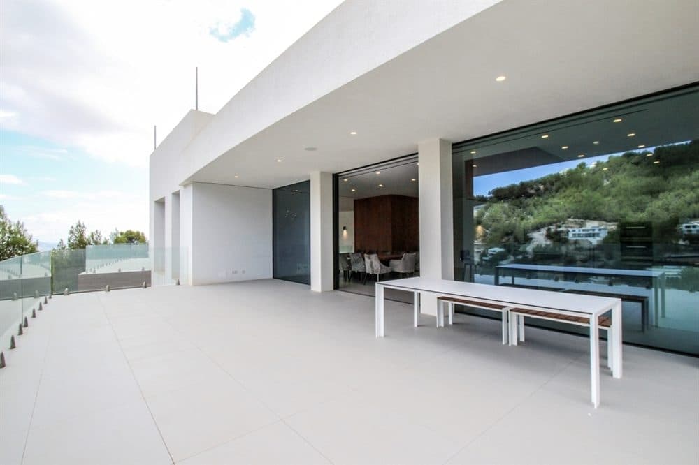 SON VIDA: LUXURIOUS NEW-BUILD VILLA 30