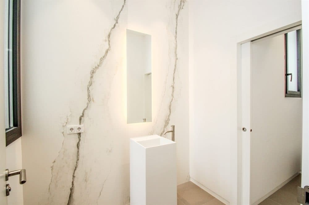 SON VIDA: LUXURIOUS NEW-BUILD VILLA 16