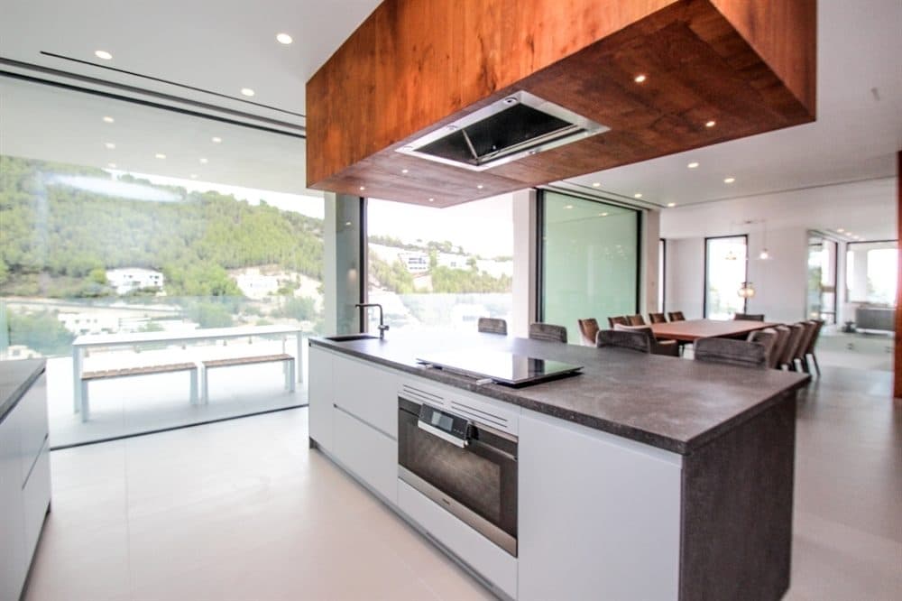 SON VIDA: LUXURIOUS NEW-BUILD VILLA 21