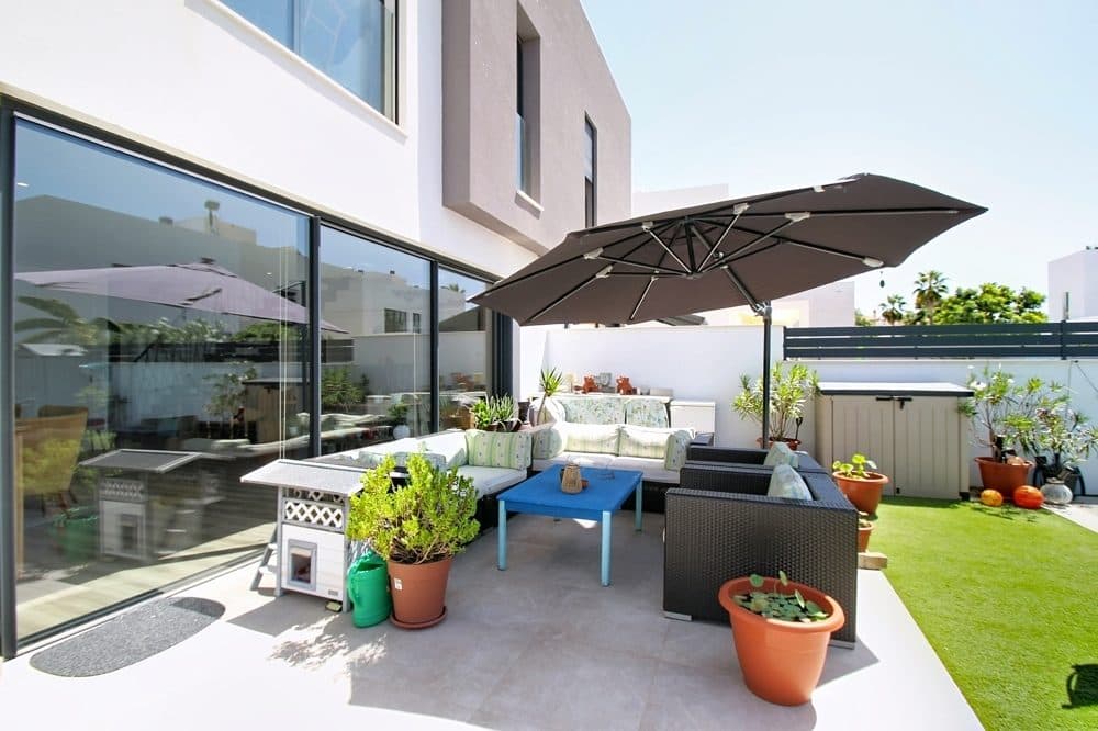 PUIG DE ROS: MODERN SEMI-DETACHED HOUSE WITH SALTWATER POOL 5