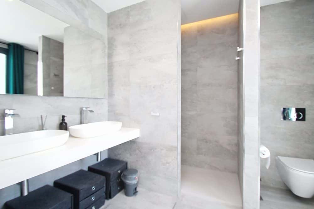 PUIG DE ROS: MODERN SEMI-DETACHED HOUSE WITH SALTWATER POOL 18