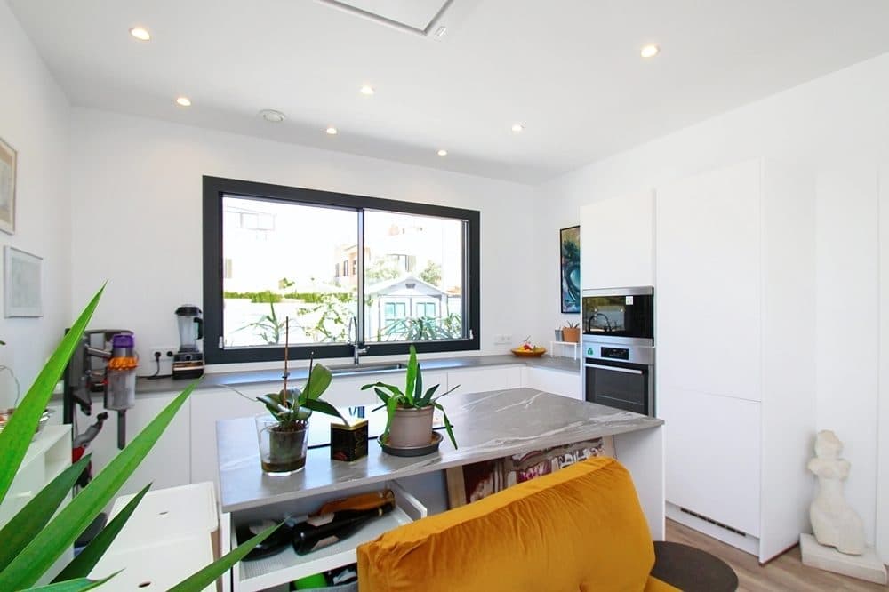 PUIG DE ROS: MODERN SEMI-DETACHED HOUSE WITH SALTWATER POOL 24