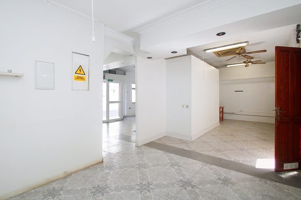 PORTIXOL: INVESTMENT OPPORTUNITY IN AN EXCLUSIVE SEASIDE LOCATION 23
