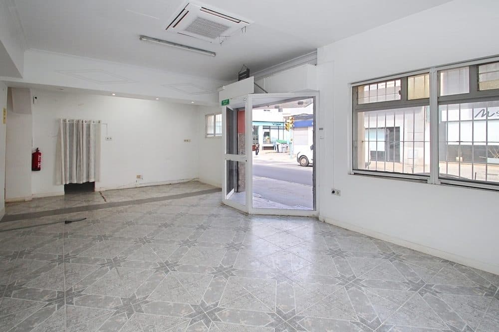 PORTIXOL: INVESTMENT OPPORTUNITY IN AN EXCLUSIVE SEASIDE LOCATION 24