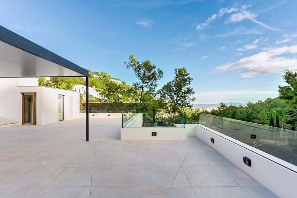 SON VIDA: DESIGN VILLA WITH PANORAMIC LOCATION 22