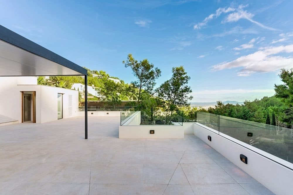 SON VIDA: DESIGN VILLA WITH PANORAMIC LOCATION 22