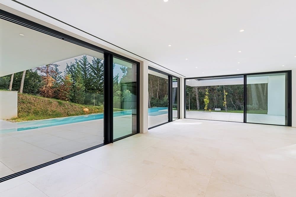 SON VIDA: DESIGN VILLA WITH PANORAMIC LOCATION 10