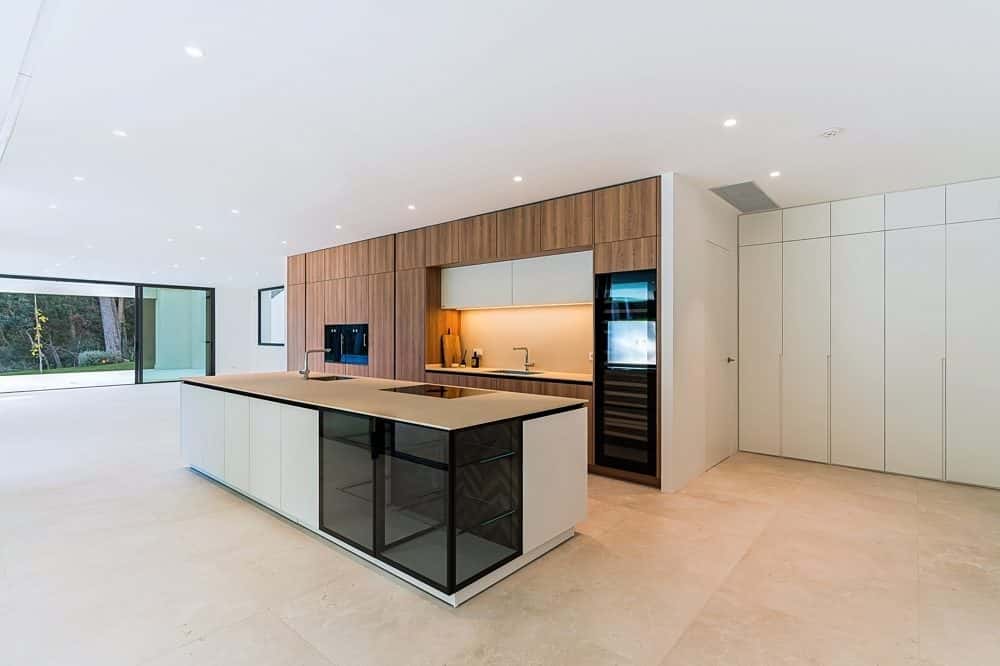 SON VIDA: DESIGN VILLA WITH PANORAMIC LOCATION 6