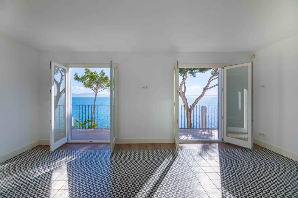 ALCUDIA: PANORAMIC VILLA WITH SEA ACCESS 11