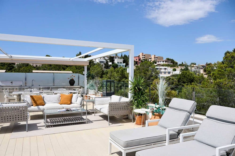 CALA MAJOR: MODERN PENTHOUSE WITH PANORAMIC VIEWS AND ROOF TERRACE 5