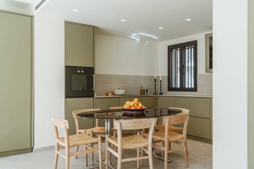 PORTIXOL: DESIGN HOUSE IN AN EXCLUSIVE COMMUNITY BY THE SEA 7